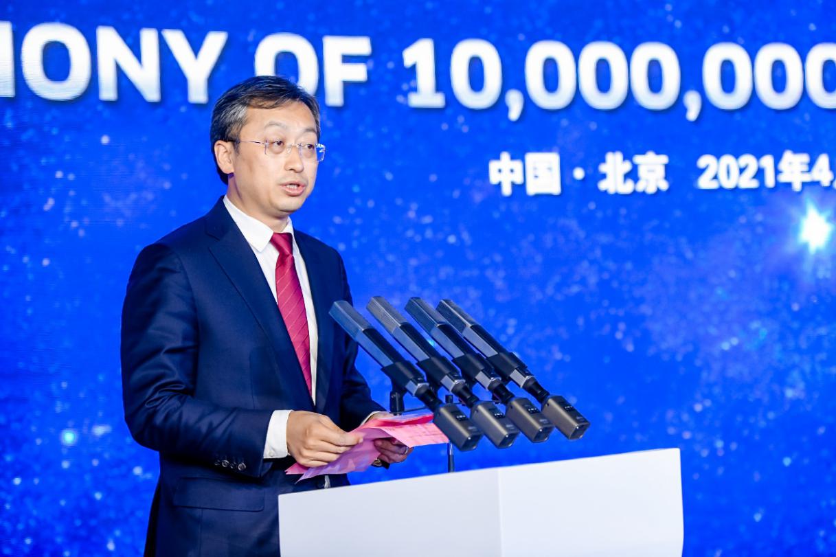 欧曼董事长_欧曼est