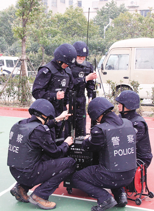     "全世界最好的边防警察"