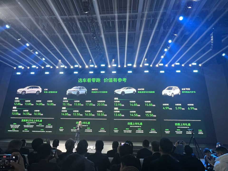 微信群多少人二维码不能用《qq二维码怎么换背景图片和名字》