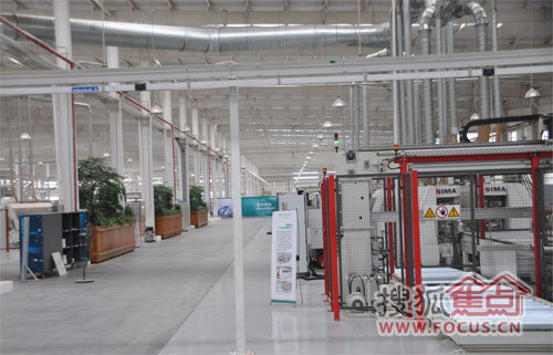 全友现代化绿色花园式生产厂区 全友现代化绿色花园式生产厂区