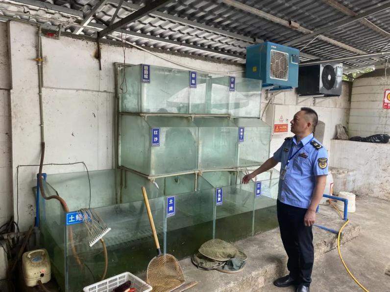四川天府新区市场监管局查处假借“河鲜”宣传商家开云 开云体育平台(图2)