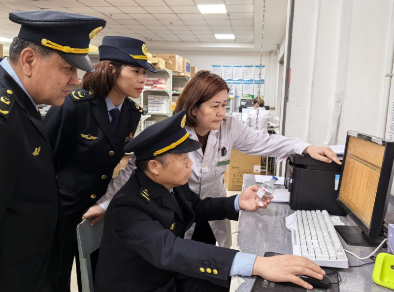 新疆伊犁州市场监管局扎实推进医疗器械质量安全专项整治