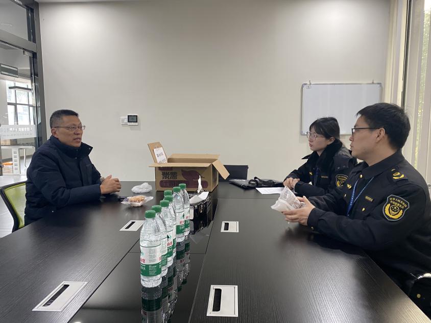 守护“甜蜜” 从“新”出发——南京市六合区市场监管局开展糕点类食品专项检查开云官网(图4)
