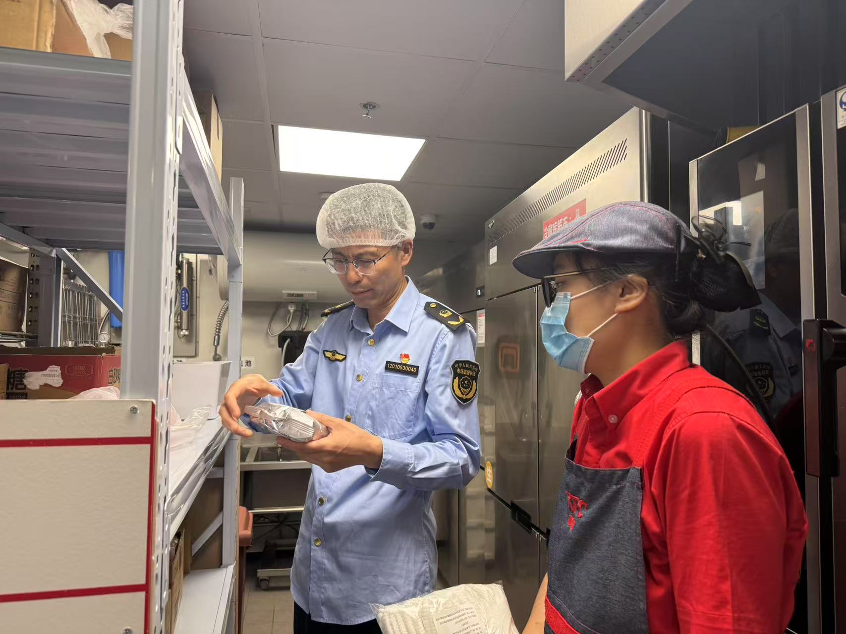 安徽省巢湖市槐林市场监管所严查餐饮服务单位非法添加和滥用食品添加剂_微信图片_20250515154710.jpg_1fd4fd1100654a5aaeb88eba291a20c0.jpg