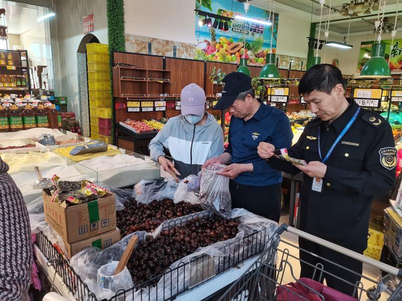 _敦化市市场监督管理局开展端午节前食品安全专项检查_微信图片_20250520153026.jpg_0775a2b4b1234358a7d224b4b35751bf.jpg