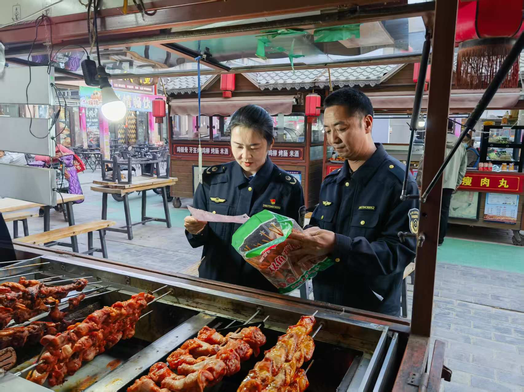 甘肃省临泽县市场监管局多举措规范食品标签标识经营行为_微信图片_20250525082802.jpg_cc64526db67d4e05840a7ed5e594e2e0.jpg