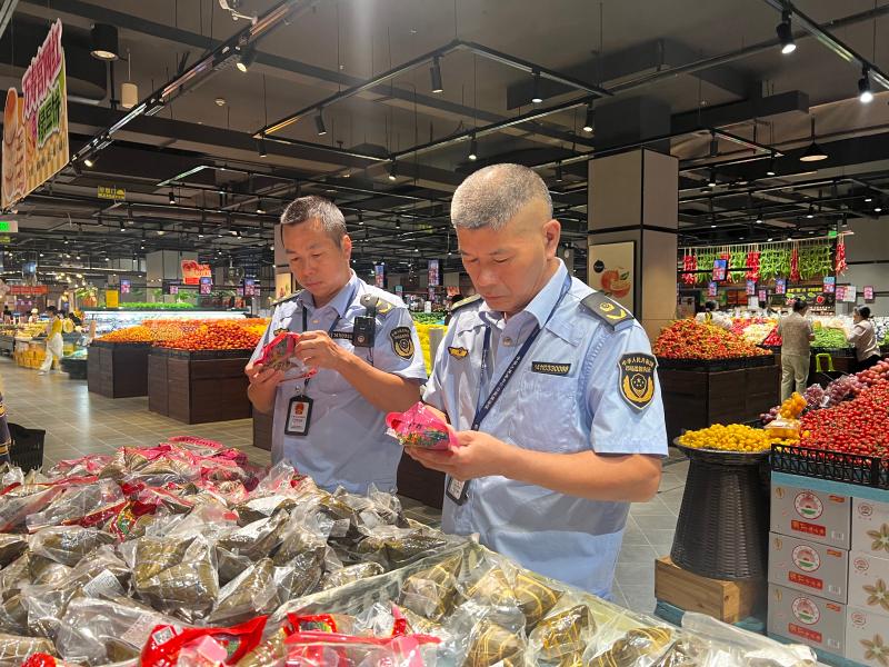 江西南城严检迎端午，守护舌尖与权益_端午节前检查.jpg_3577ed4fa83a4e93b3e92509cc1fc8ea.jpg