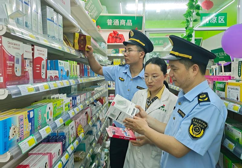江西于都：检查药械  护航中高考_江西于都：检查药械  护航中高考 (4).jpg_c8fa96d1c4624fb6a785588ab6267336.jpg
