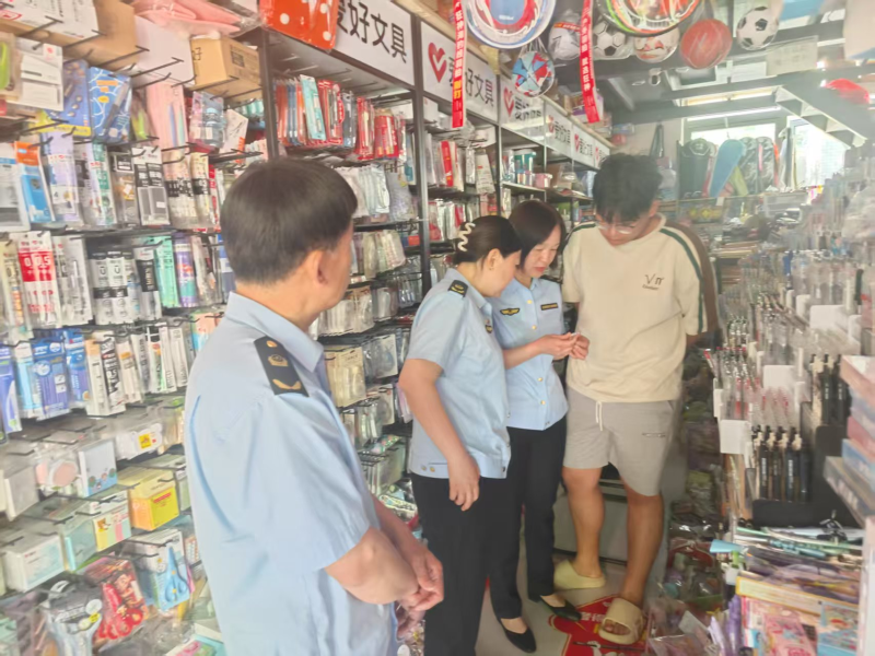 安徽省涡阳县市场监管局开展中高考期间产品质量安全监管专项检查_图片1.png_a1e1ab02c8064f80a0d53750f21ee922.png