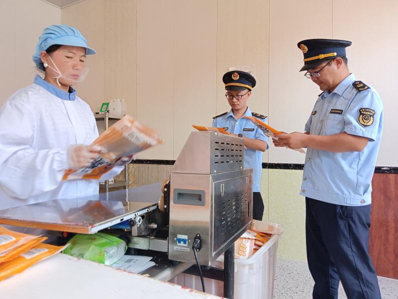 山东省宁阳县市场监管局指导特色小吃玉女湖煎饼生产 守护舌尖美味_微信图片_20250718111713.jpg_9c02d3ec2b684bd69655fc1be33d915c.jpg