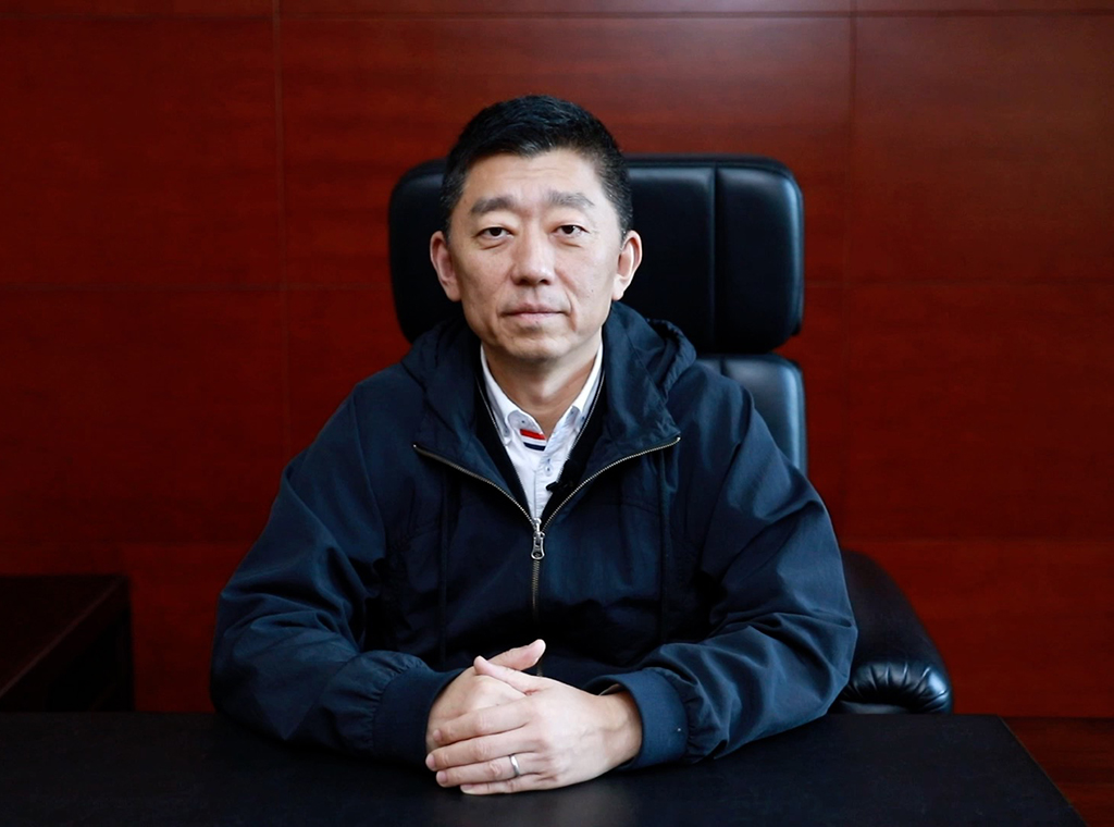 扬子江药业集团董事长   徐浩宇